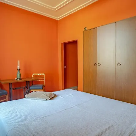 Villa Urla - Tas Dag Evi